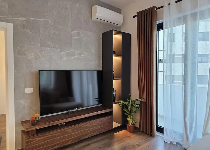 Deluxe Flat With Garden_tirana Appartement Tirana